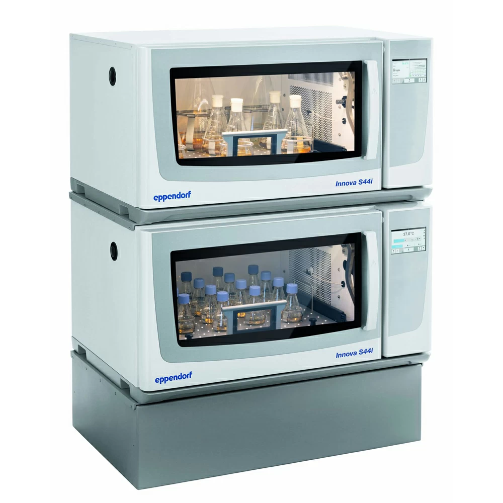 Eppendorf S44I210005 Innova S44i Refrigerated Incubator, Orbit Diameter 2.5cm, 1in, 1 Incubator/Unit primary image