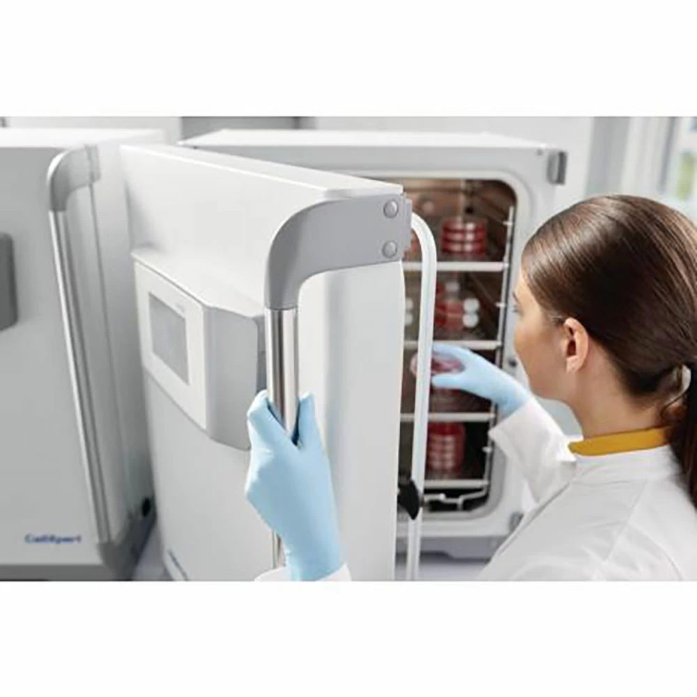 Eppendorf 6731011025 CellXpert C170i CO2 Incubator, Left Handle, O2 Ctrl, 1 Incubator/Unit tertiary image